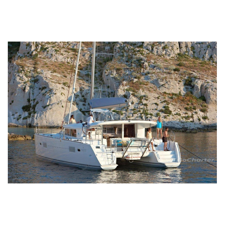 Lagoon 400 Catamaran